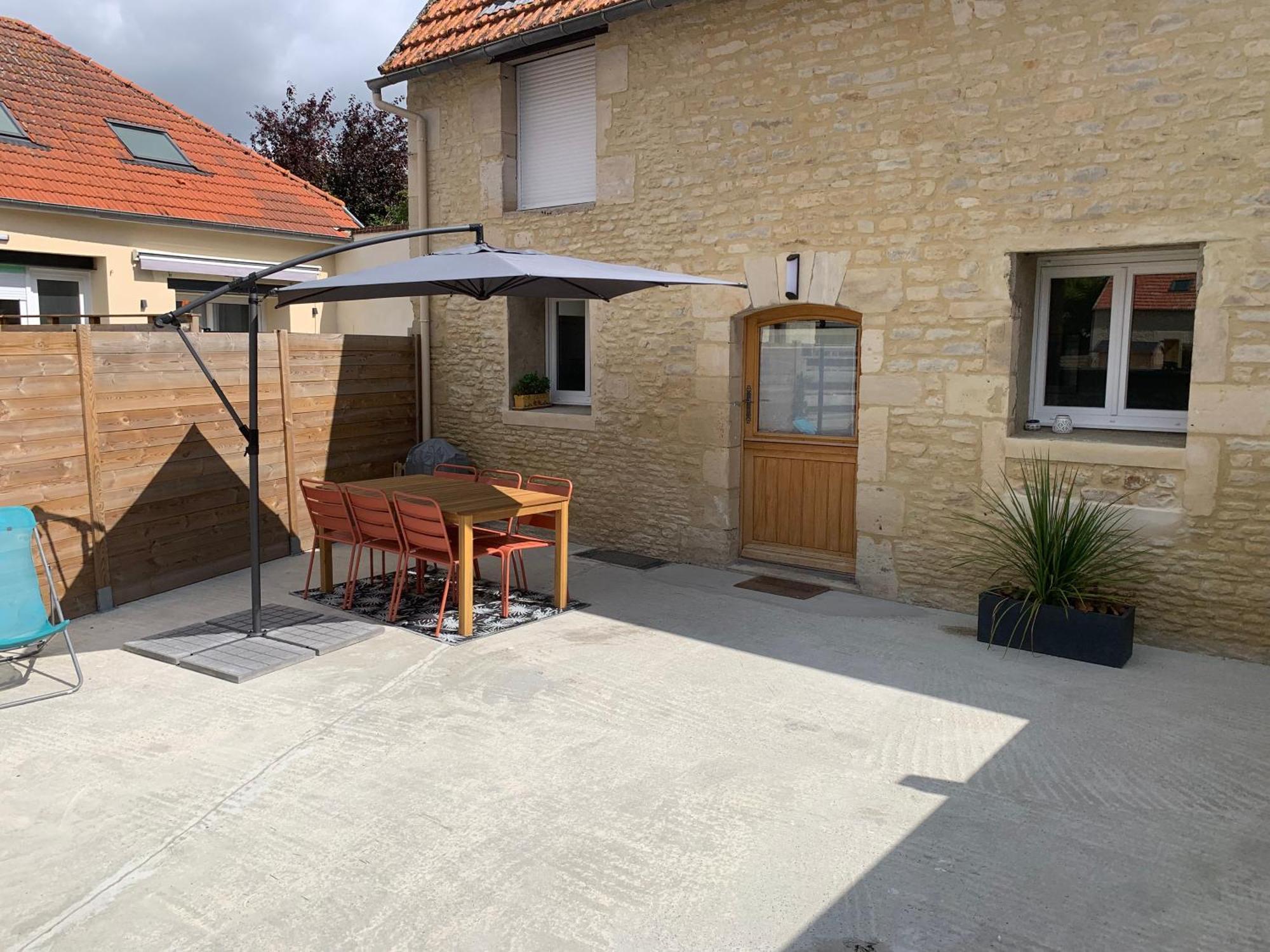 Maison Renovee Au Calme Bieville-Beuville Exterior photo